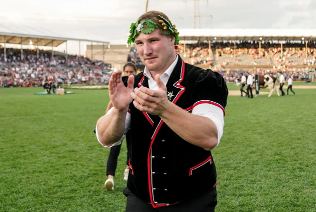 Bildschirmfoto 2022-08-30 um 15.56.30